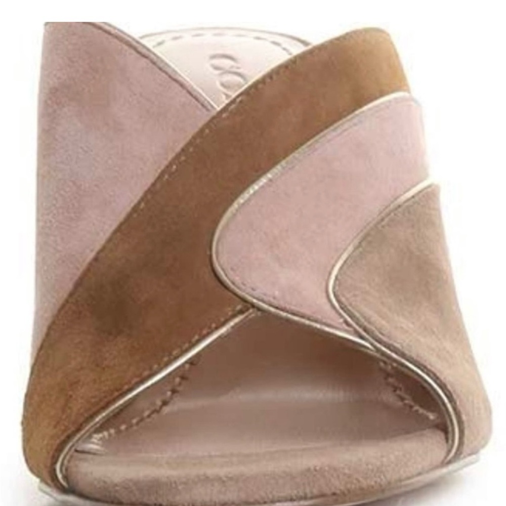 Coach Bria Mules, Size 7. NWOB! - Picture 2 of 15